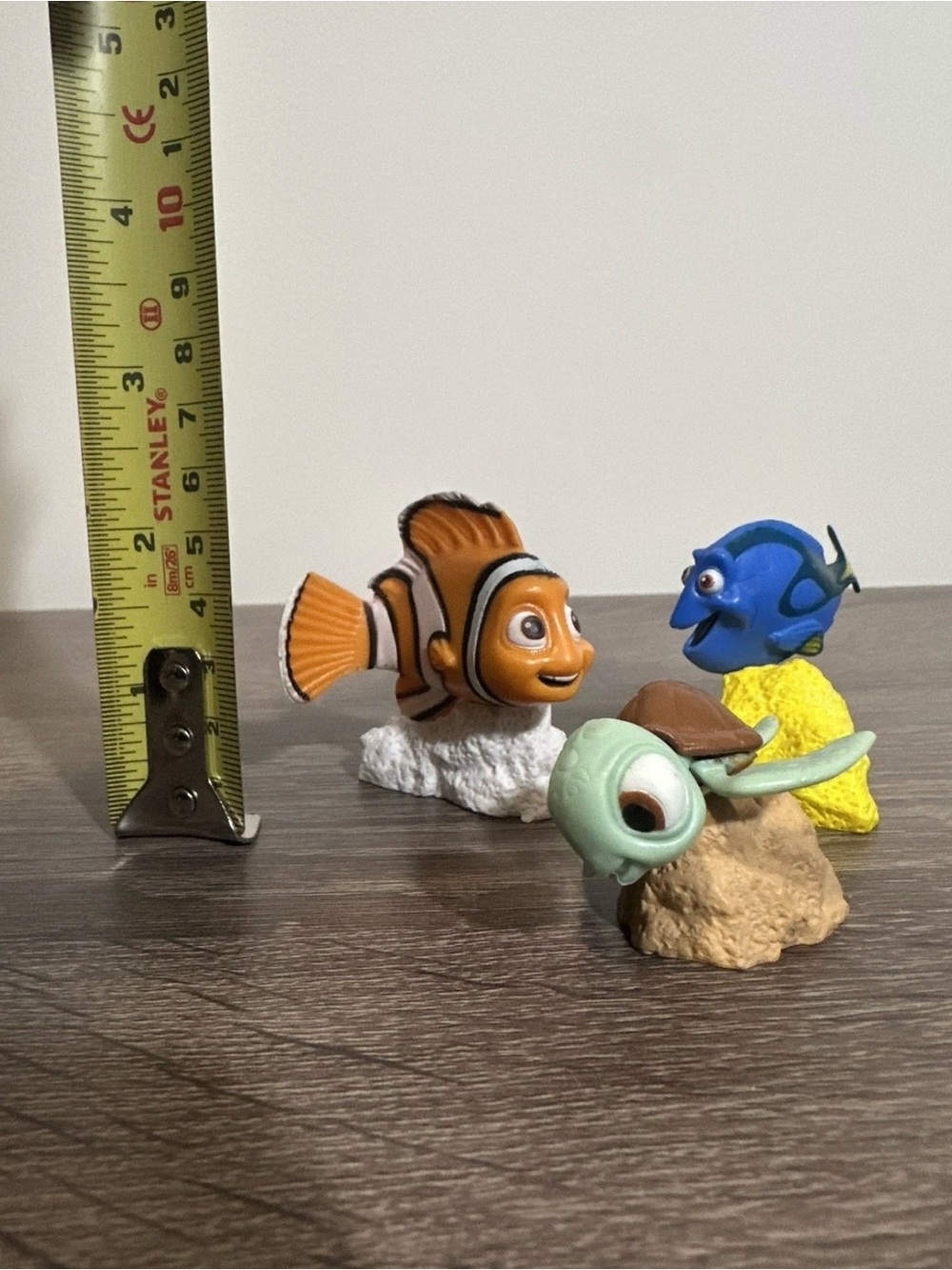 DISNEY FINDING NEMO FIGURINES SET CAKE TOPPER TOY DORY SQUIRT ЗPС
SET - Picture 3 of 6